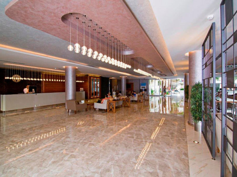 Mirage World