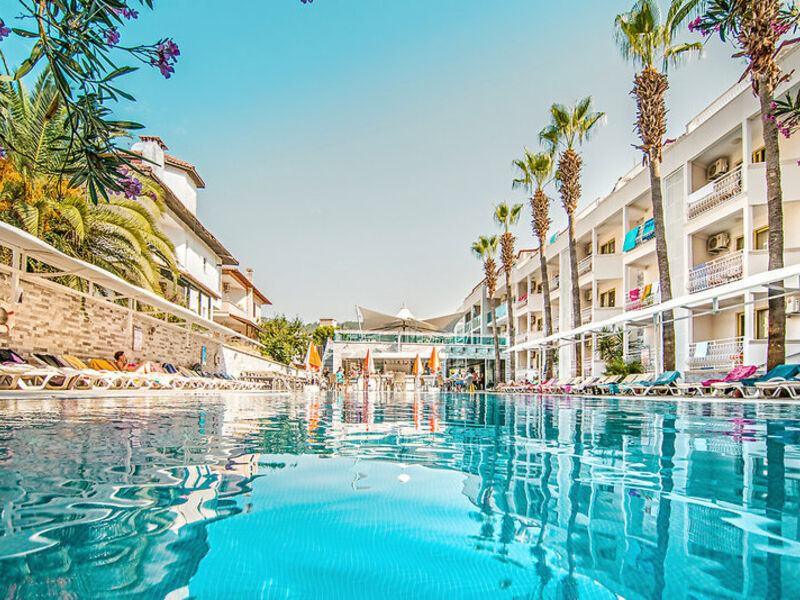 Mirage World