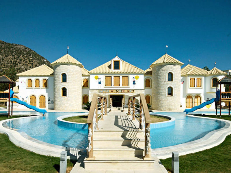 Mitsis Blue Domes Resort & Spa