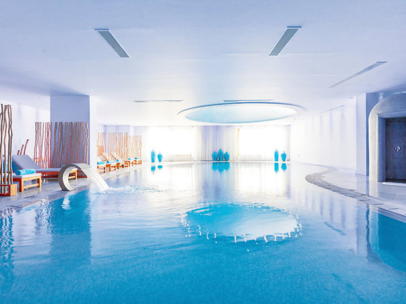 Mitsis Blue Domes Resort & Spa