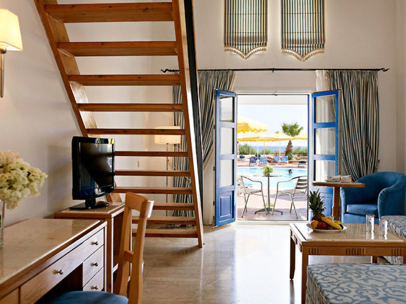 Mitsis Hotels Norida Beach