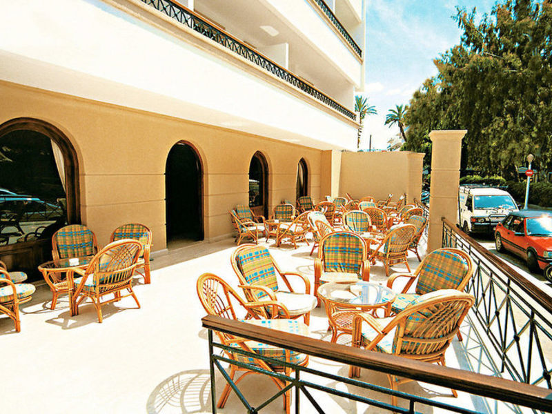 Mitsis Hotels Petit Palai