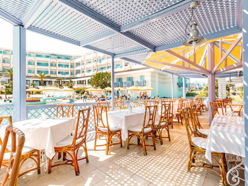 Mitsis Hotels Serita Beac