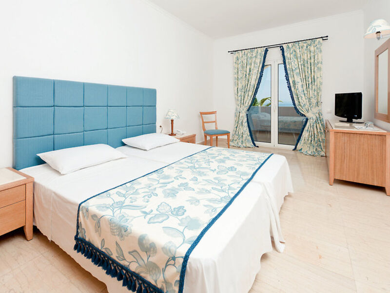 Mitsis Norida Beach Hotel