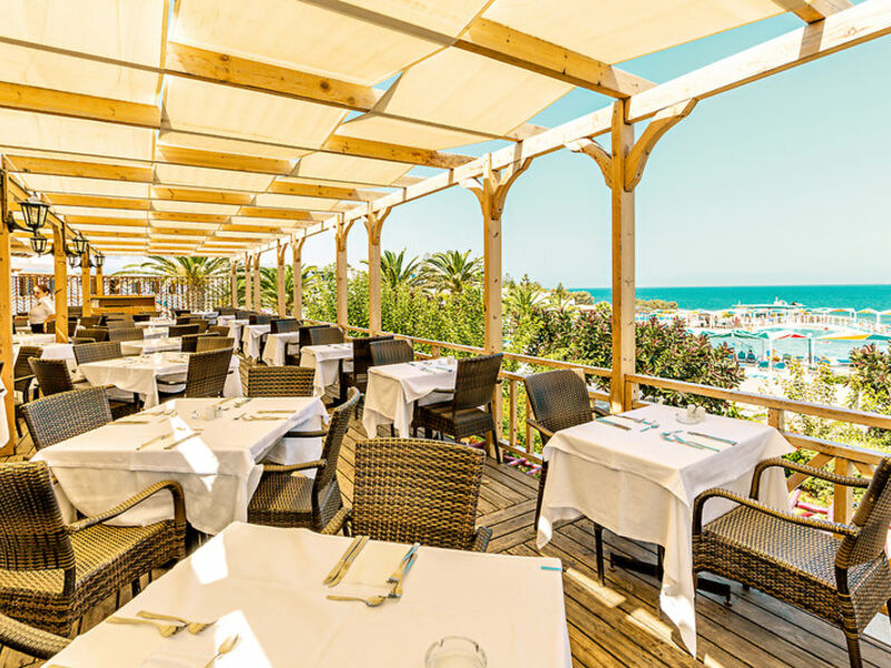 Mitsis Rinela Beach Res. & Spa