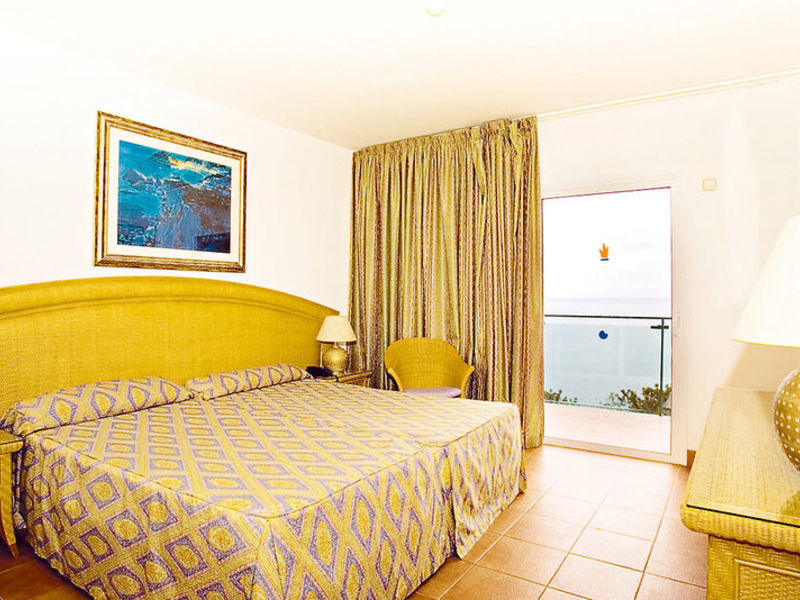 Mogan Princess & Beach Club