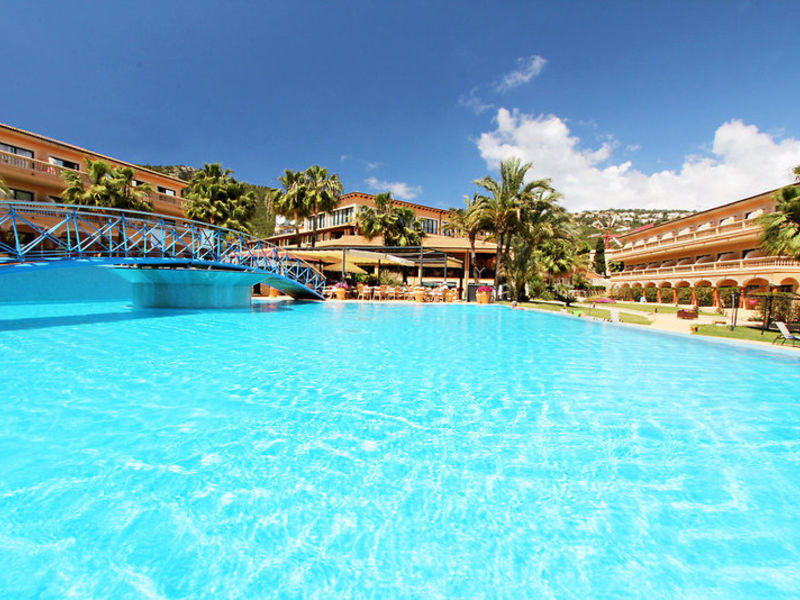 Mon Port Hotel & Spa