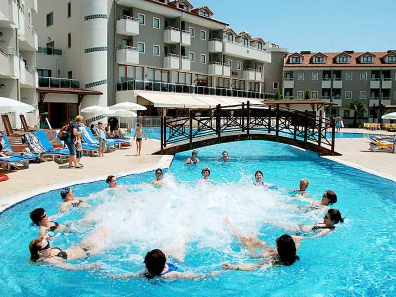 Monachus Hotel & Spa