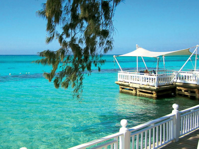 Montego Beach Resort