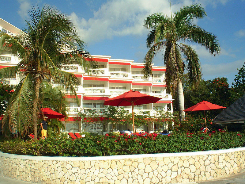 Montego Beach Resort