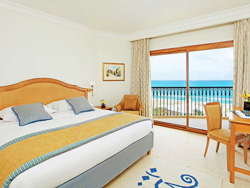 Mövenpick Resort & Marine Spa