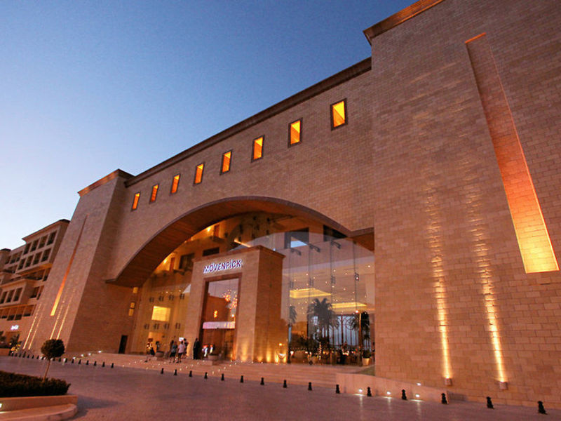Mövenpick Resort & Marine Spa