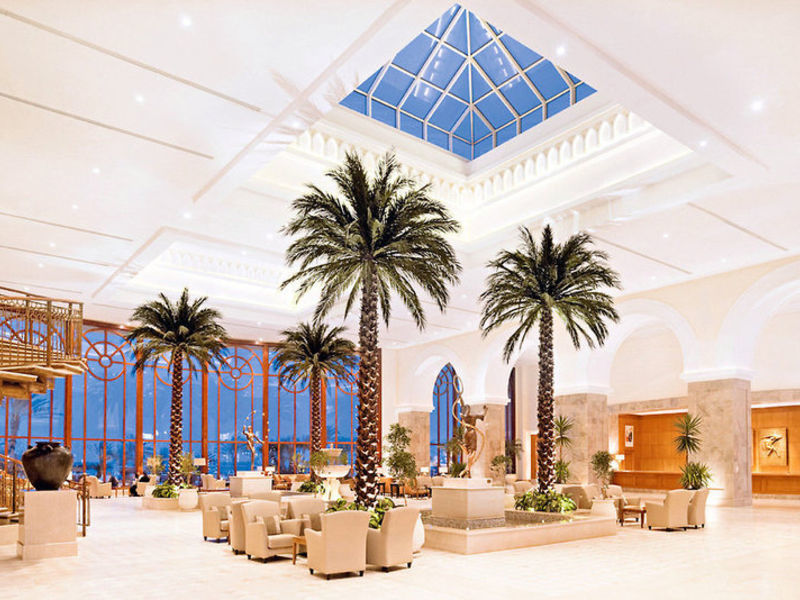 Mövenpick Resort & Marine Spa