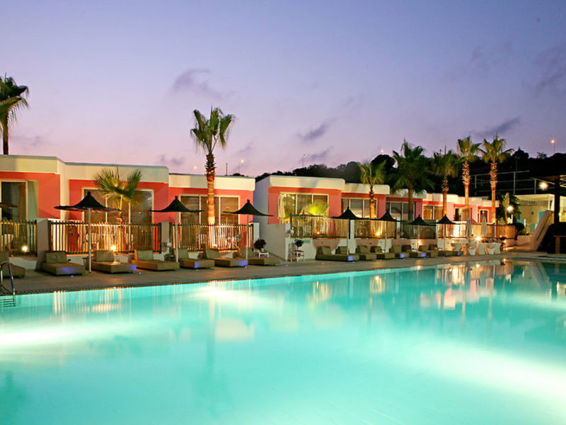 Napa Mermaid Hotel & Suites