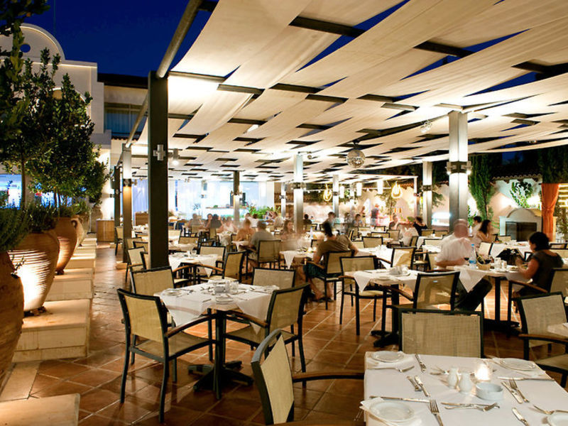 Napa Plaza