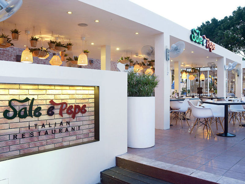 Napa Plaza