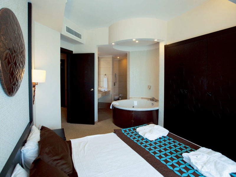 Nashira Resort & Spa