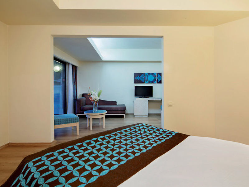 Nashira Resort & Spa