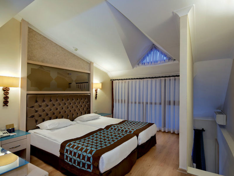 Nashira Resort & Spa