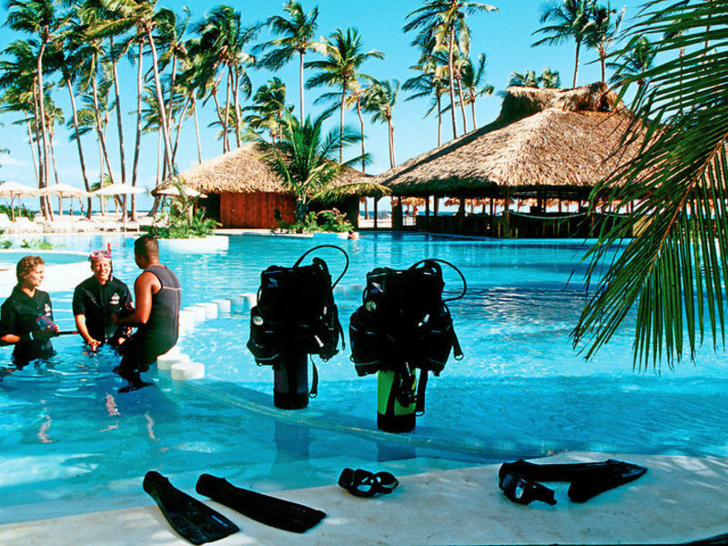 Natura Park Beach Res. & Spa
