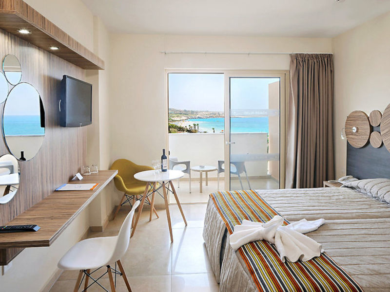 Nelia Beach