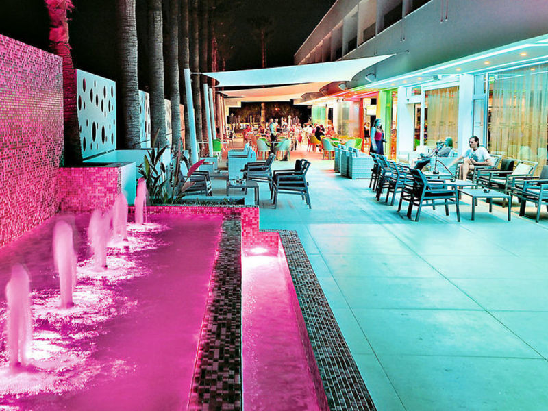 Nelia Beach