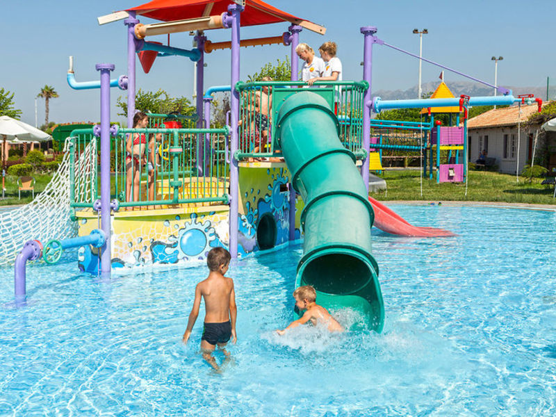 Neptune Hotels Resort & SPA