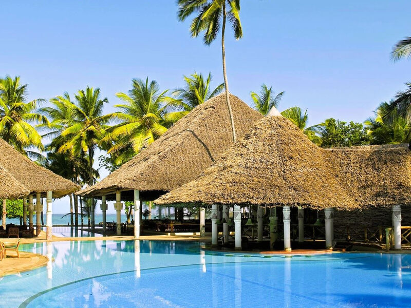 Neptune Village Beach Resort &Amp; Spa