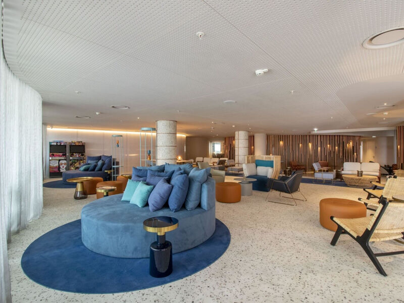 Next - Savoy Signature