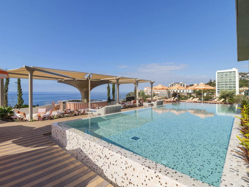 Next - Savoy Signature