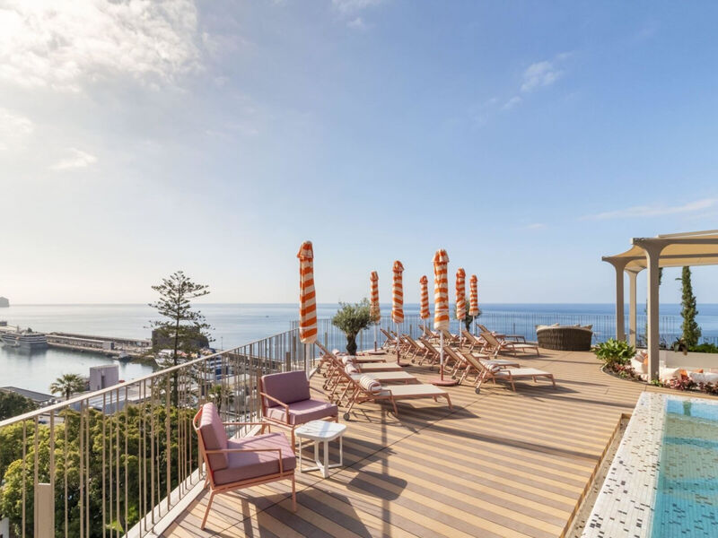 Next - Savoy Signature