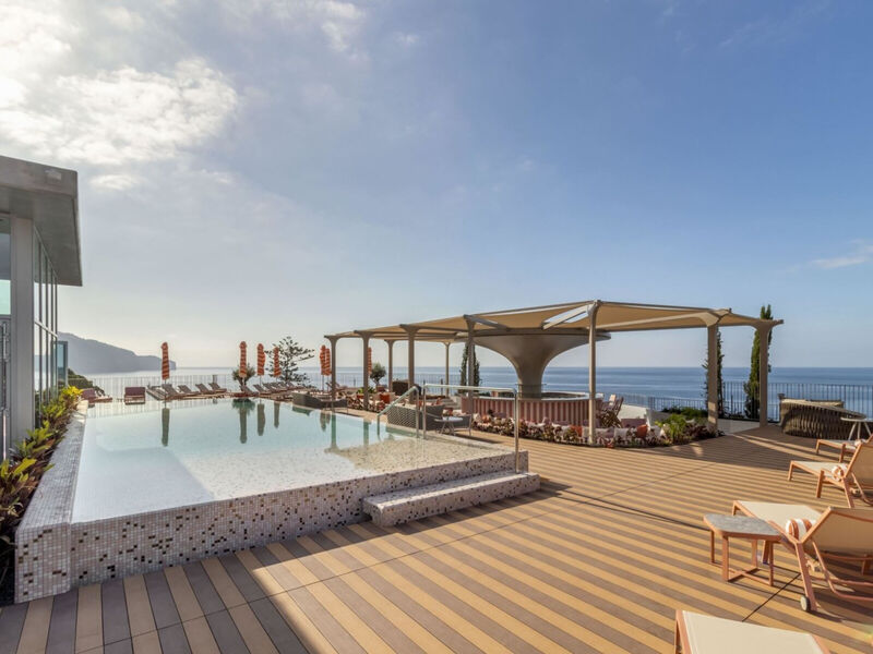 Next - Savoy Signature