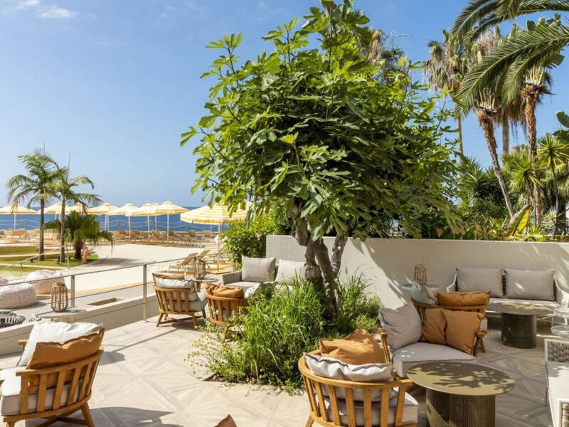 Next - Savoy Signature