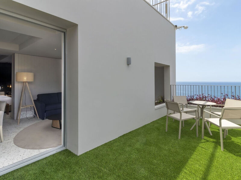 Next - Savoy Signature