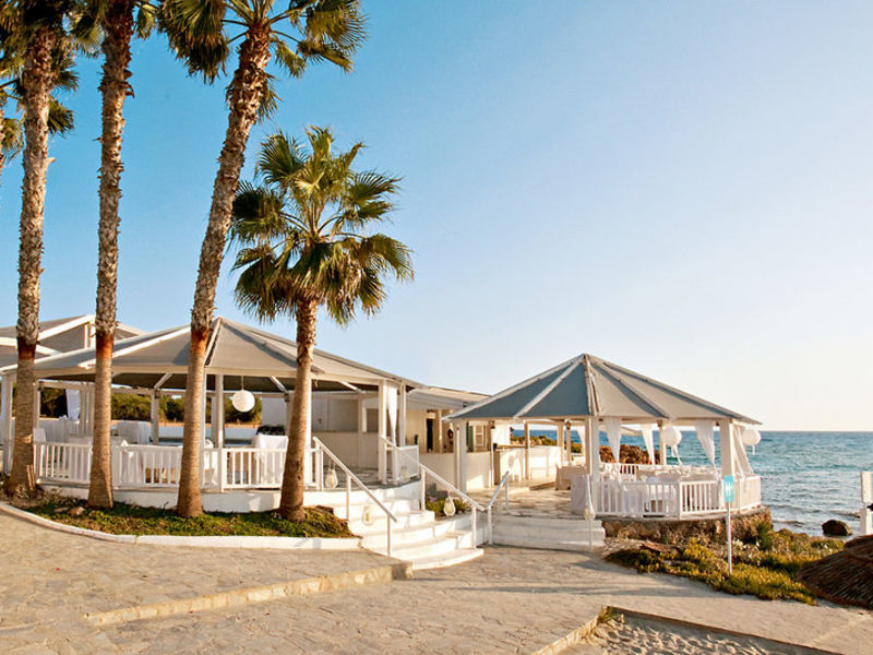 Nissi Beach Resort