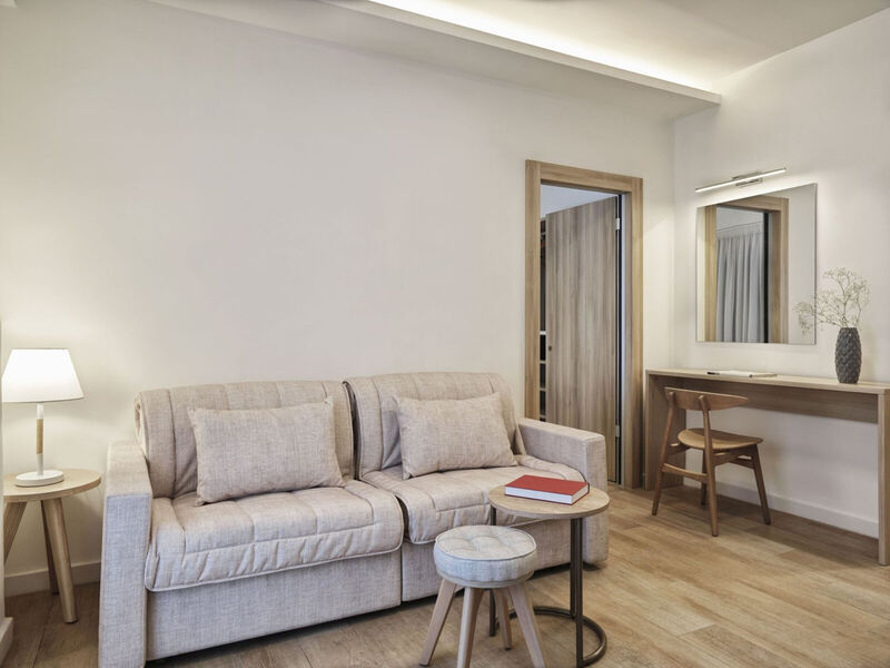 Nlh Mati Seafront - Neighborhood Lifestyle Hotels