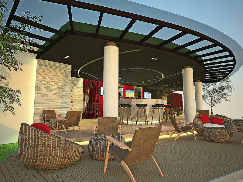 Novotel Phuket Karon  Resort