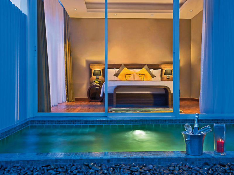Novotel Phuket Karon  Resort