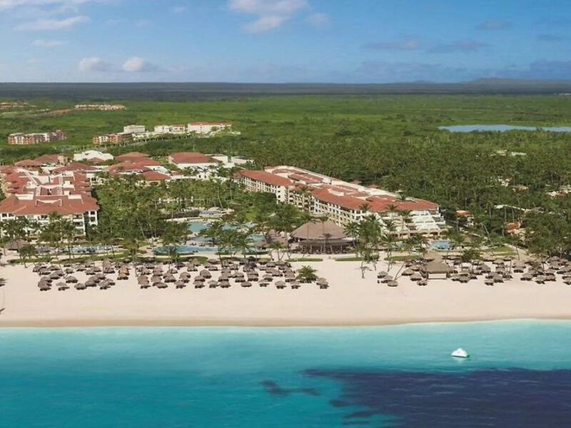 Now Larimar Punta Cana