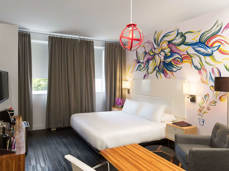 Nu Hotel