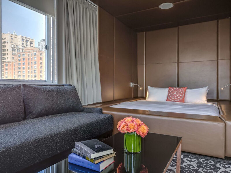 Nu Hotel