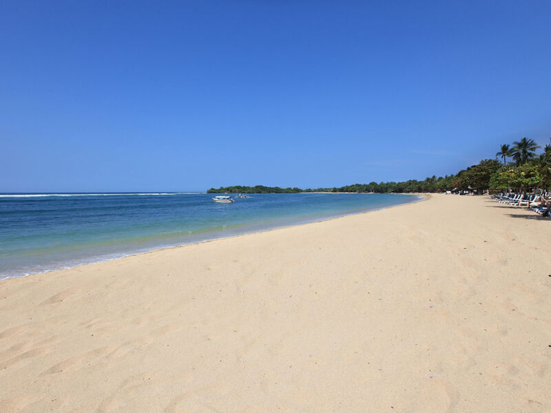 Nusa Dua Beach Hotel &Amp; Spa