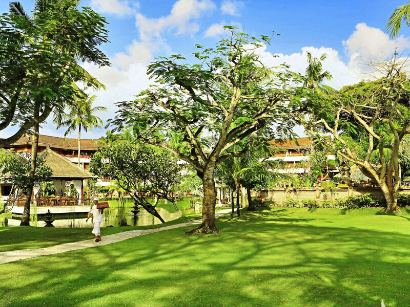 Nusa Dua Beach Hotel &Amp; Spa
