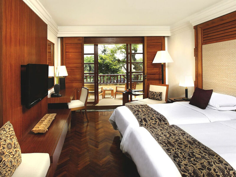 Nusa Dua Beach Hotel &Amp; Spa