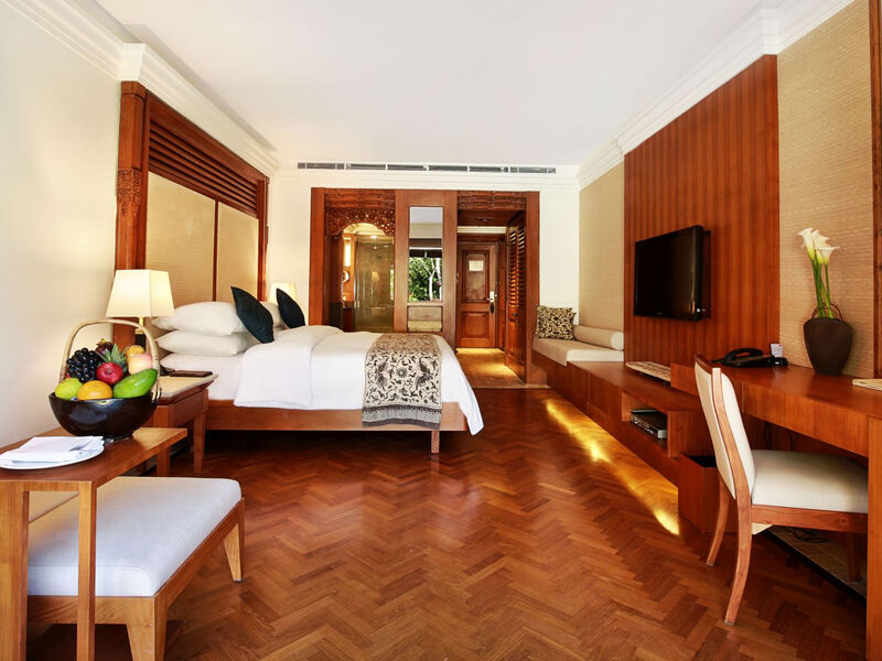 Nusa Dua Beach Hotel &Amp; Spa