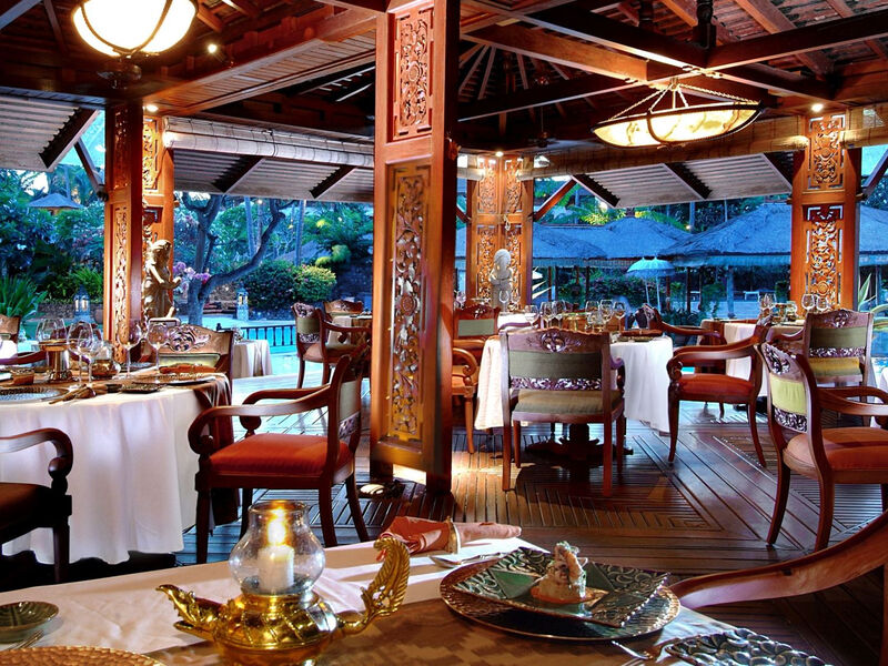 Nusa Dua Beach Hotel &Amp; Spa