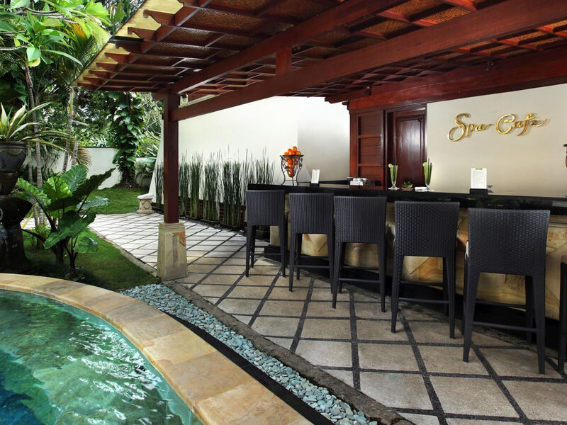 Nusa Dua Beach Hotel &Amp; Spa