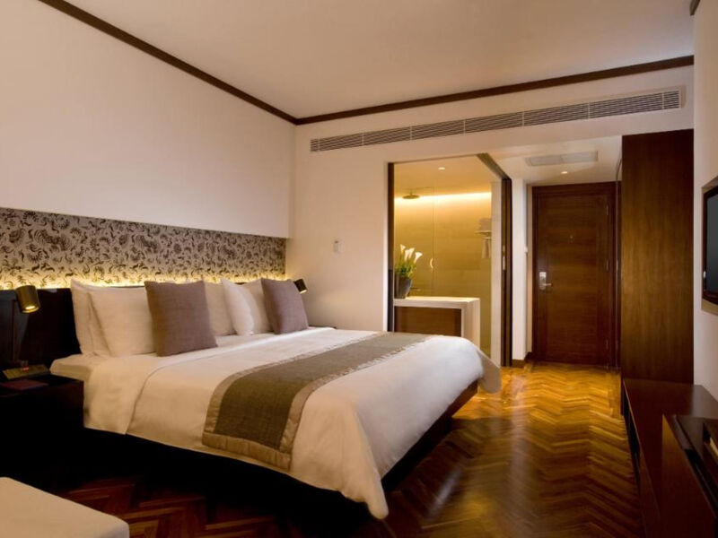 Nusa Dua Beach Hotel &Amp; Spa