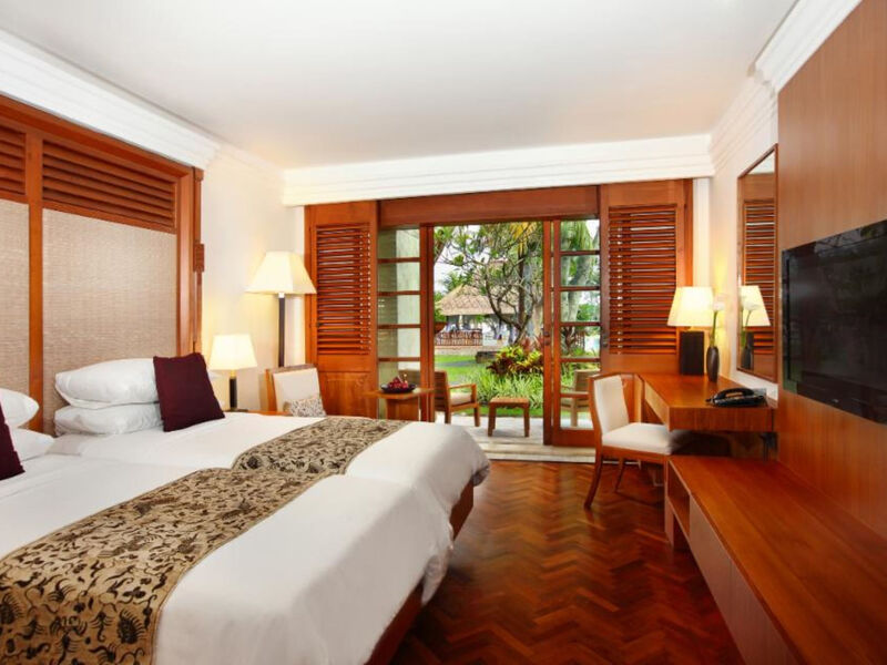 Nusa Dua Beach Hotel &Amp; Spa