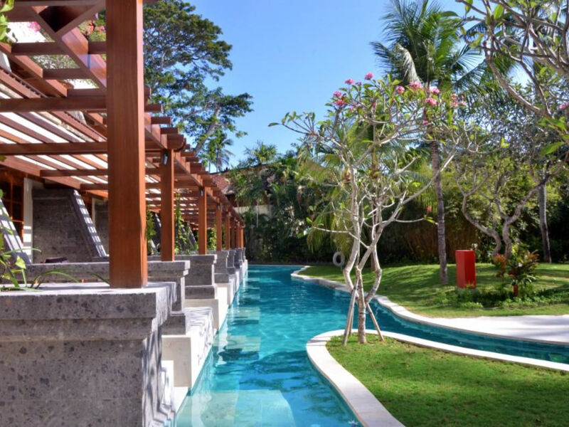 Nusa Dua Beach Hotel &Amp; Spa